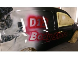 D12 bodyshop