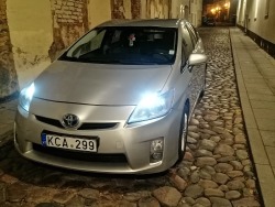 Vairuotojas B kategorija, Toyota prius nuoma (2)