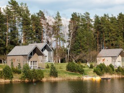 Anykščių r. moderni sodyba siūlo darbą ūkvedžiui (2)