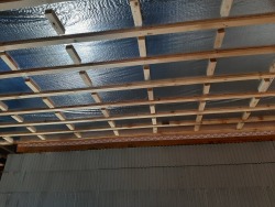 Reikalingas pagalbinis darbuotojas (2)
