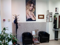 Grožio salonas Pilaitėje ieško darbuotojų (6)