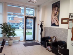 Grožio salonas Pilaitėje ieško darbuotojų (7)